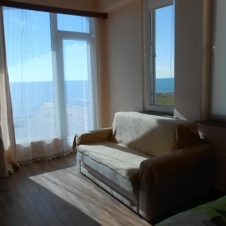 Apartments Near The Sea Ureki Exterior photo